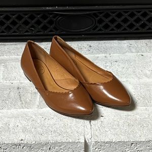 VGUC Jack Rogers Flats Brown 9
